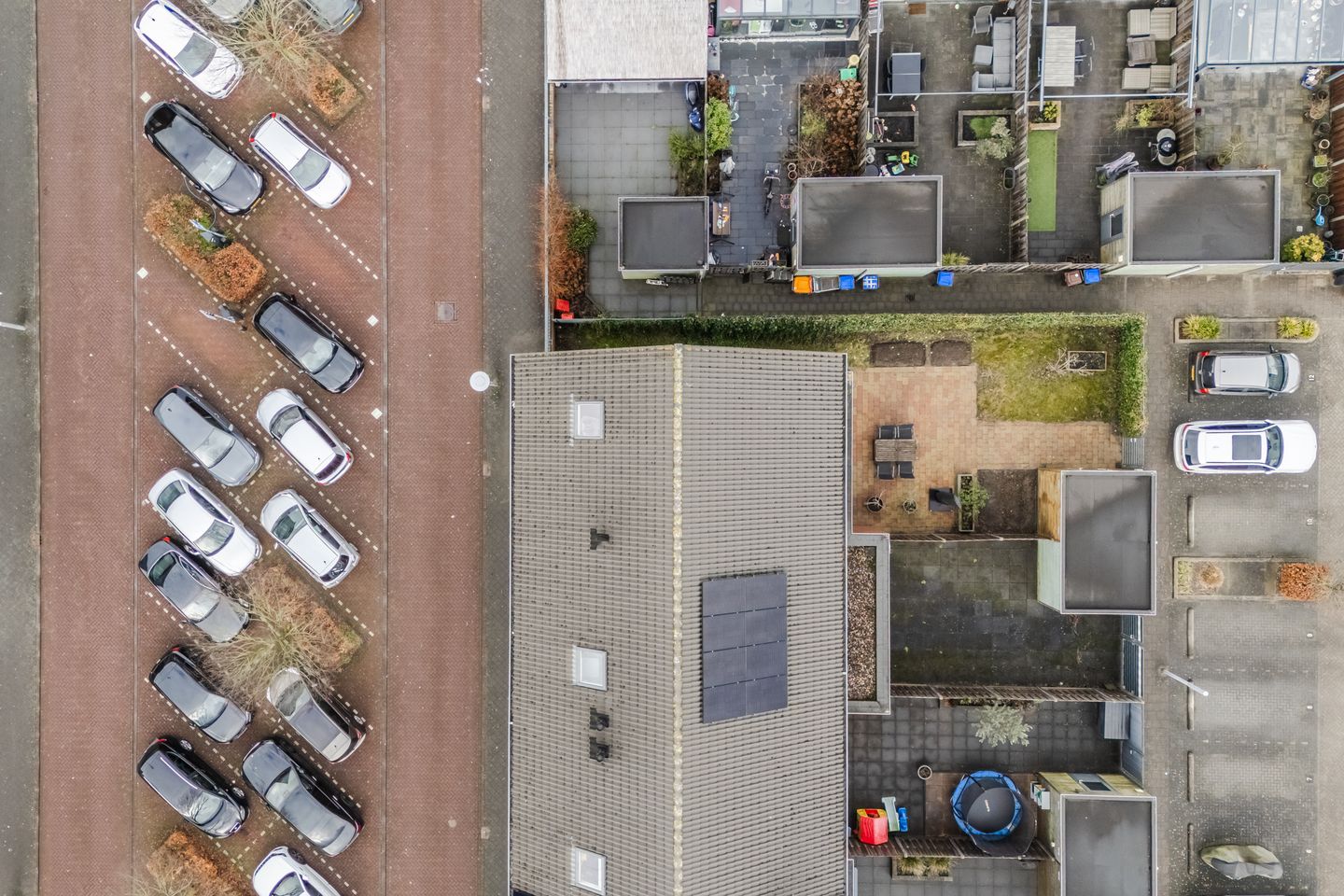 Photo 50 of Billie Holidaystraat 12