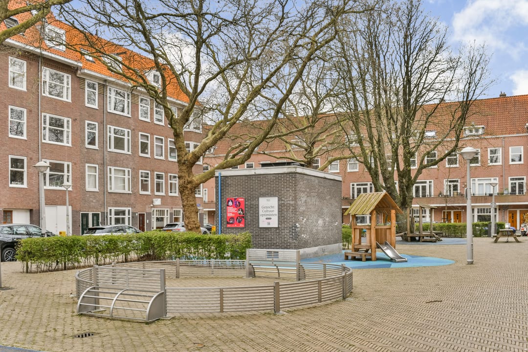 Foto 26 van Van Rensselaerstraat 13-3