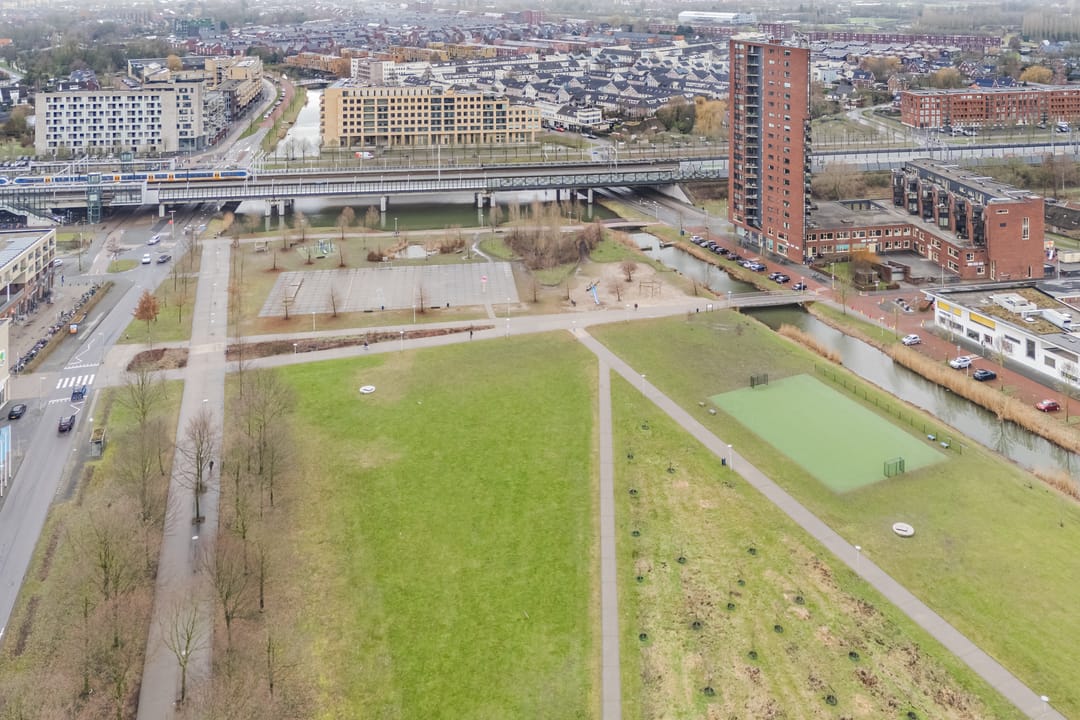 Photo 56 of Billie Holidaystraat 12