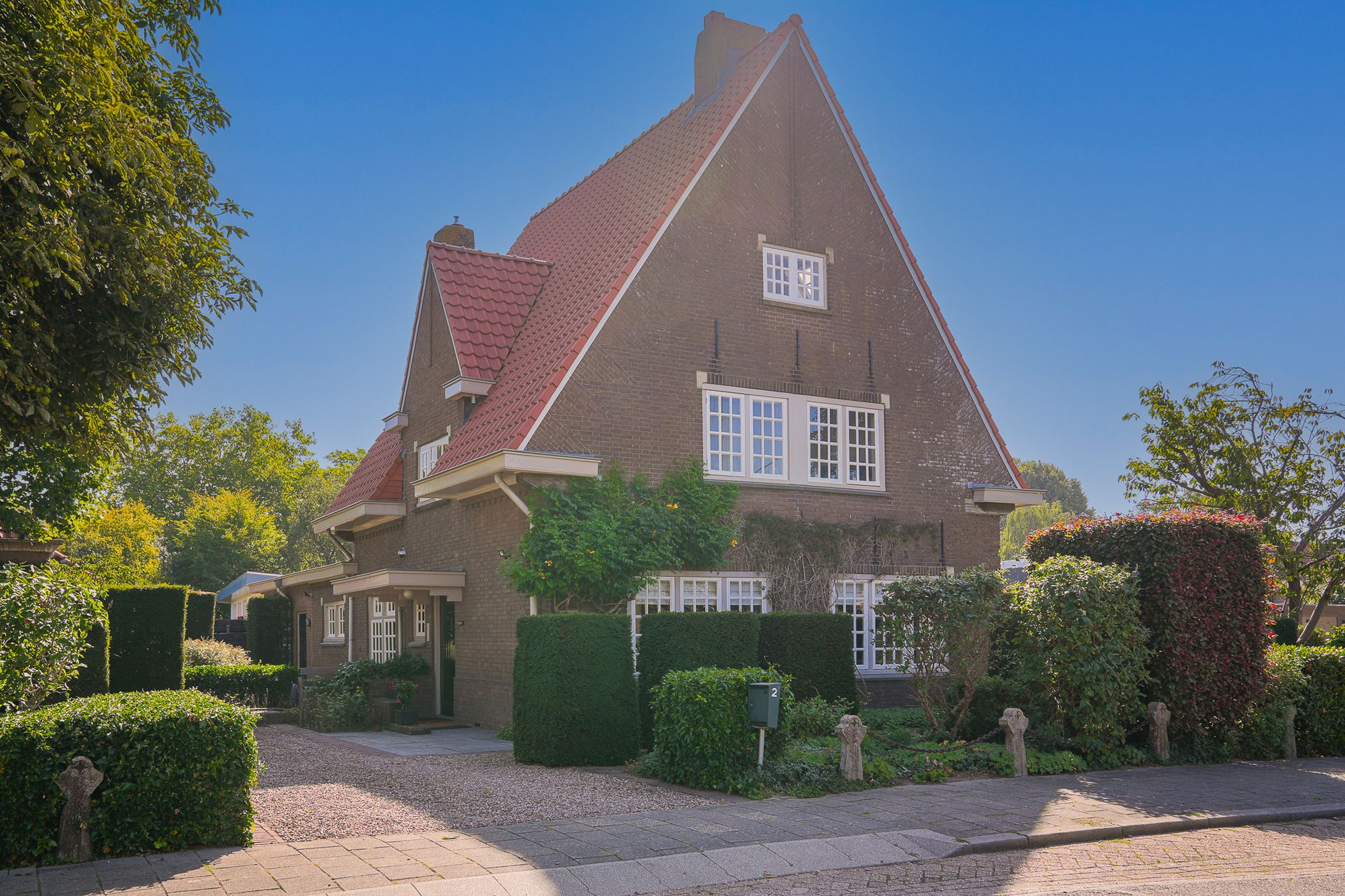 Kerkstraat 2 