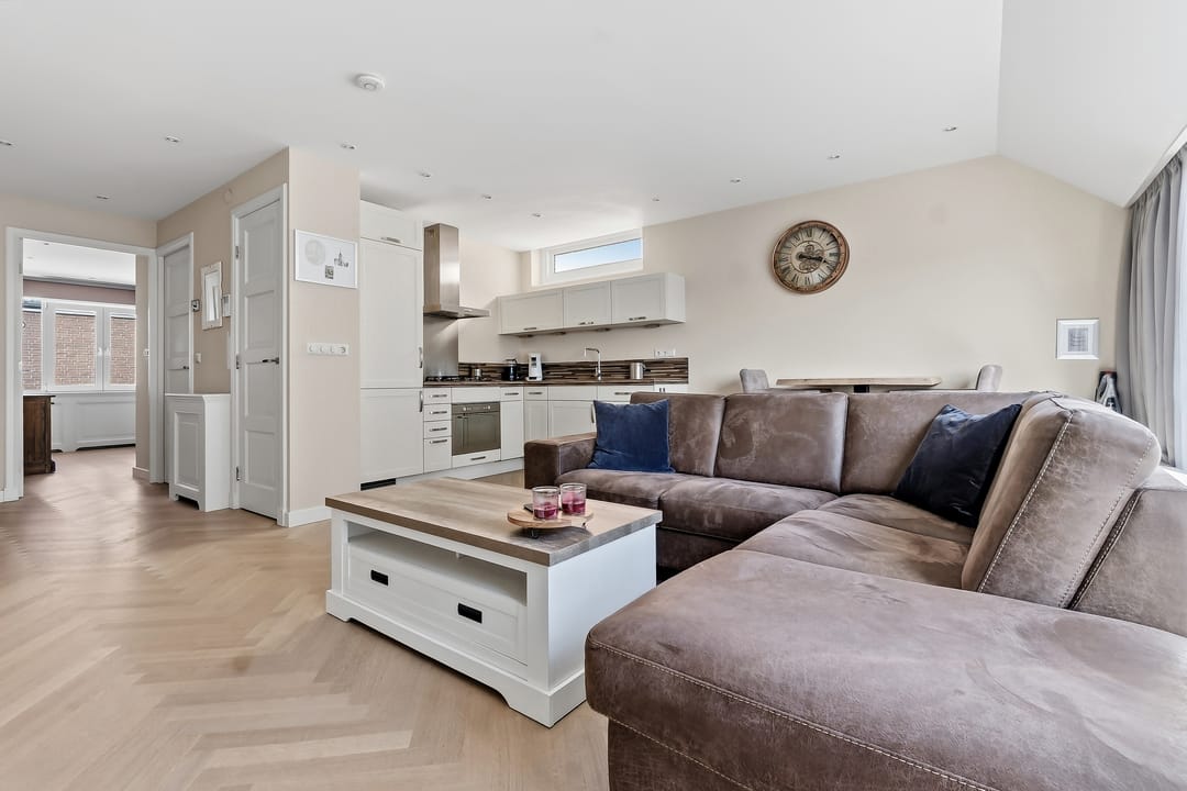 Foto 13 van Vierloper 11