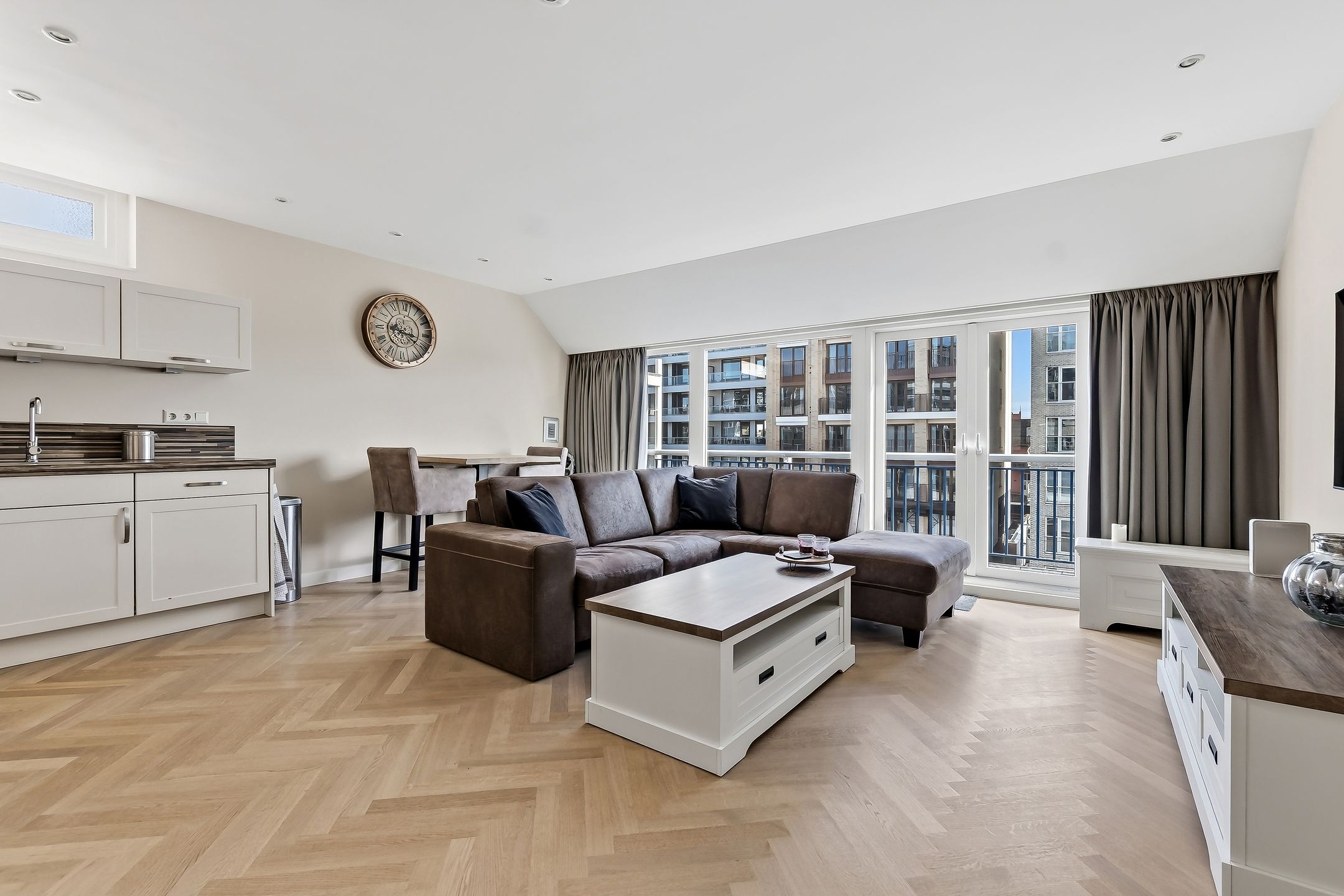 Foto 15 van Vierloper 11