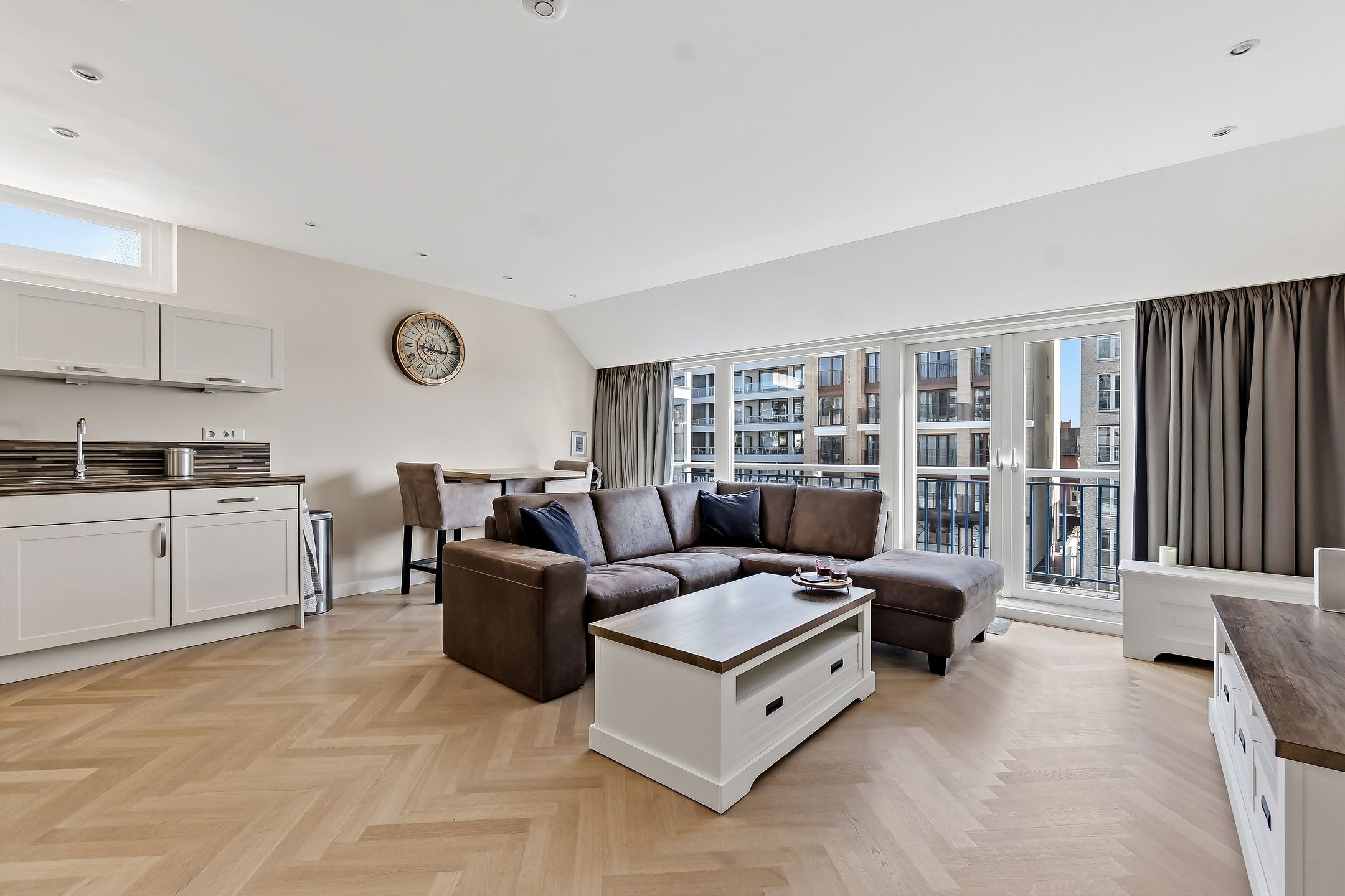 Foto 3 van Vierloper 11