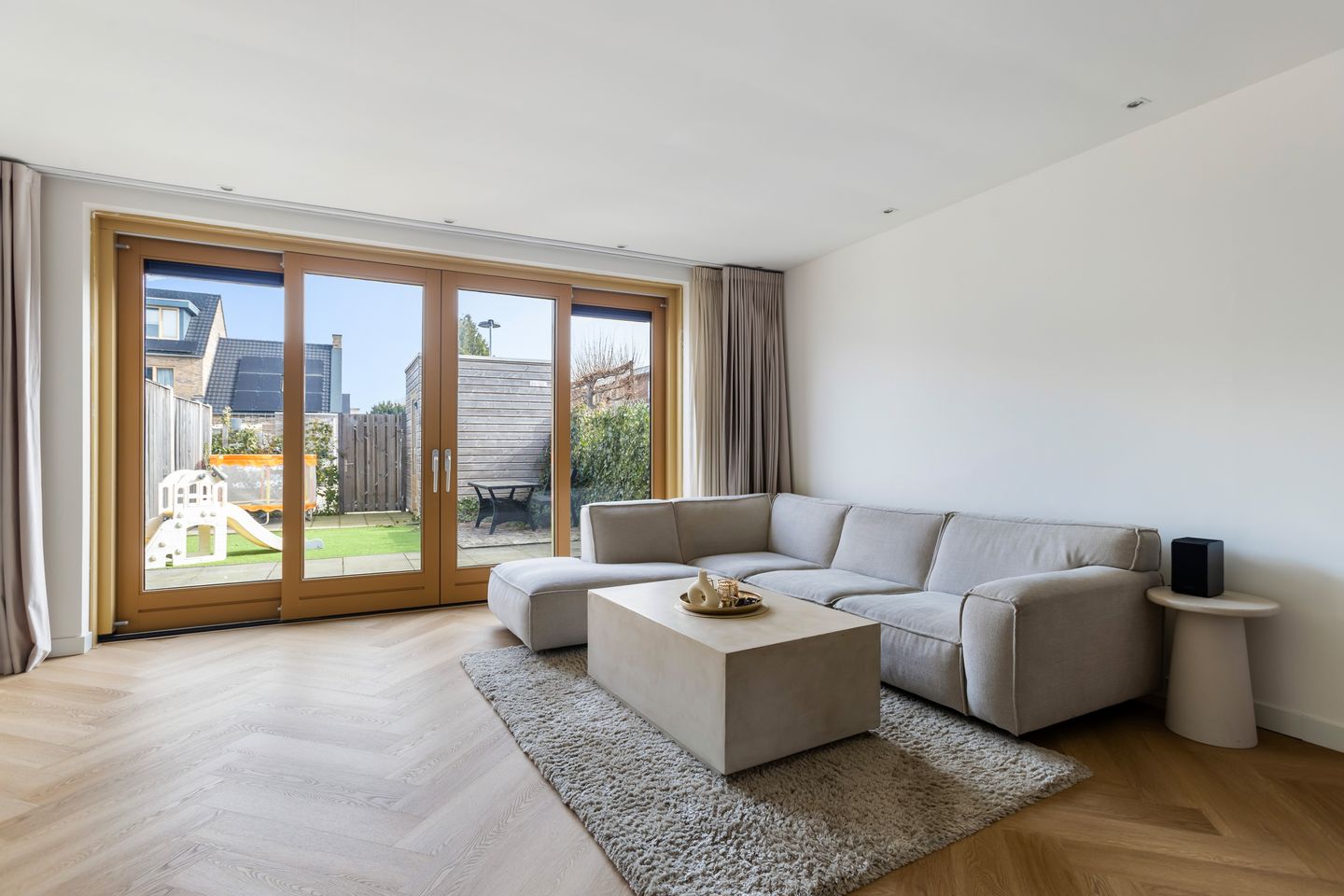 Foto 10 van Johannes Vermeerstraat 18