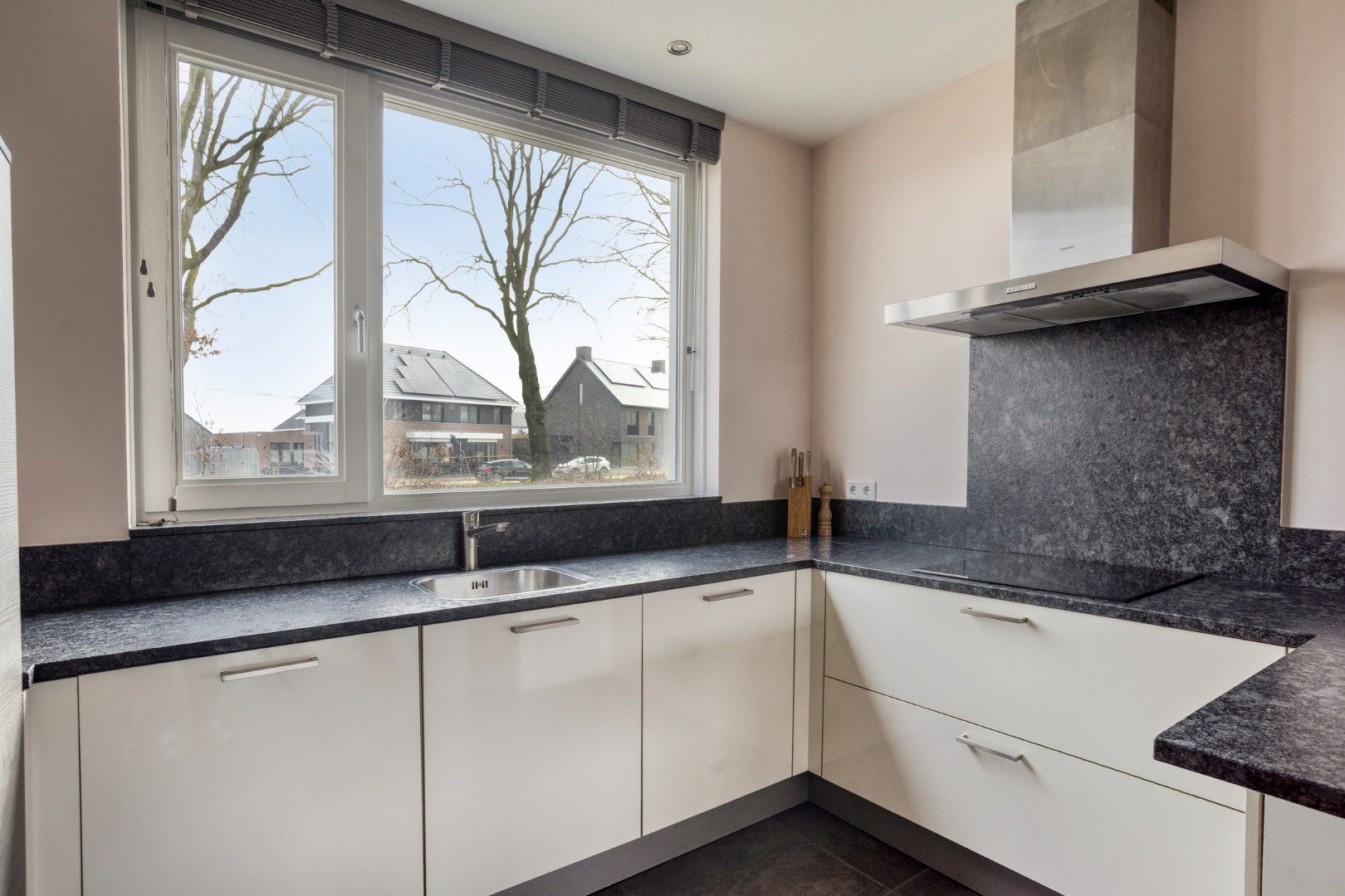 Photo 12 of Koestraat 37