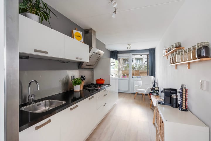 Foto 2 van Bleiswijkstraat 27