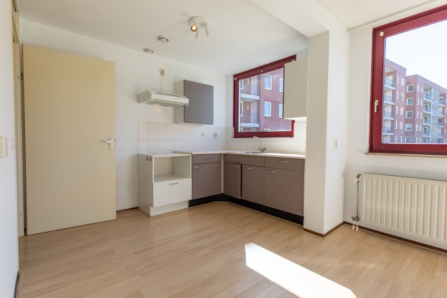 Foto 10 van Heugemerweg 24-B