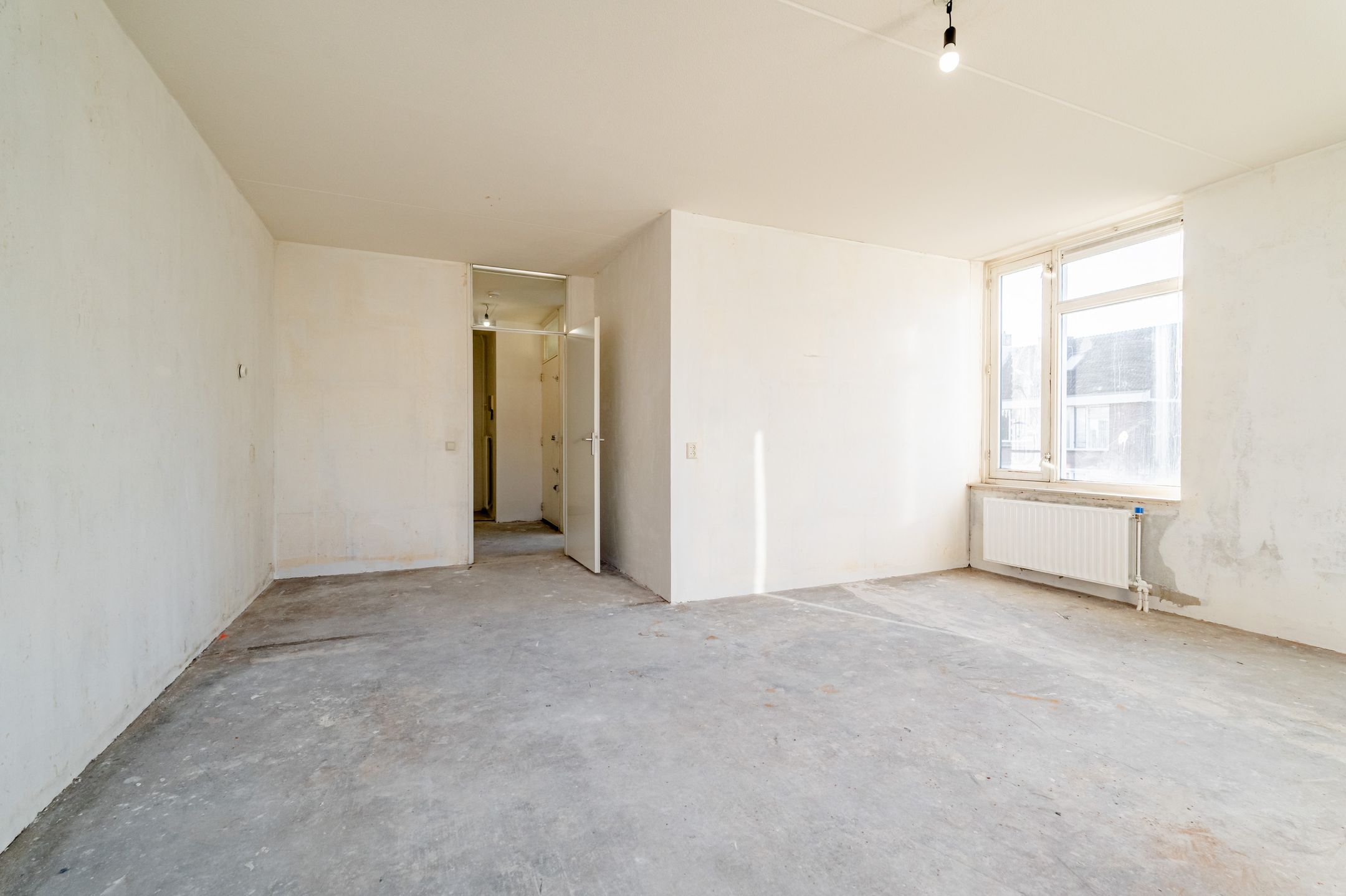 Photo 12 of Wagenaarstraat 297