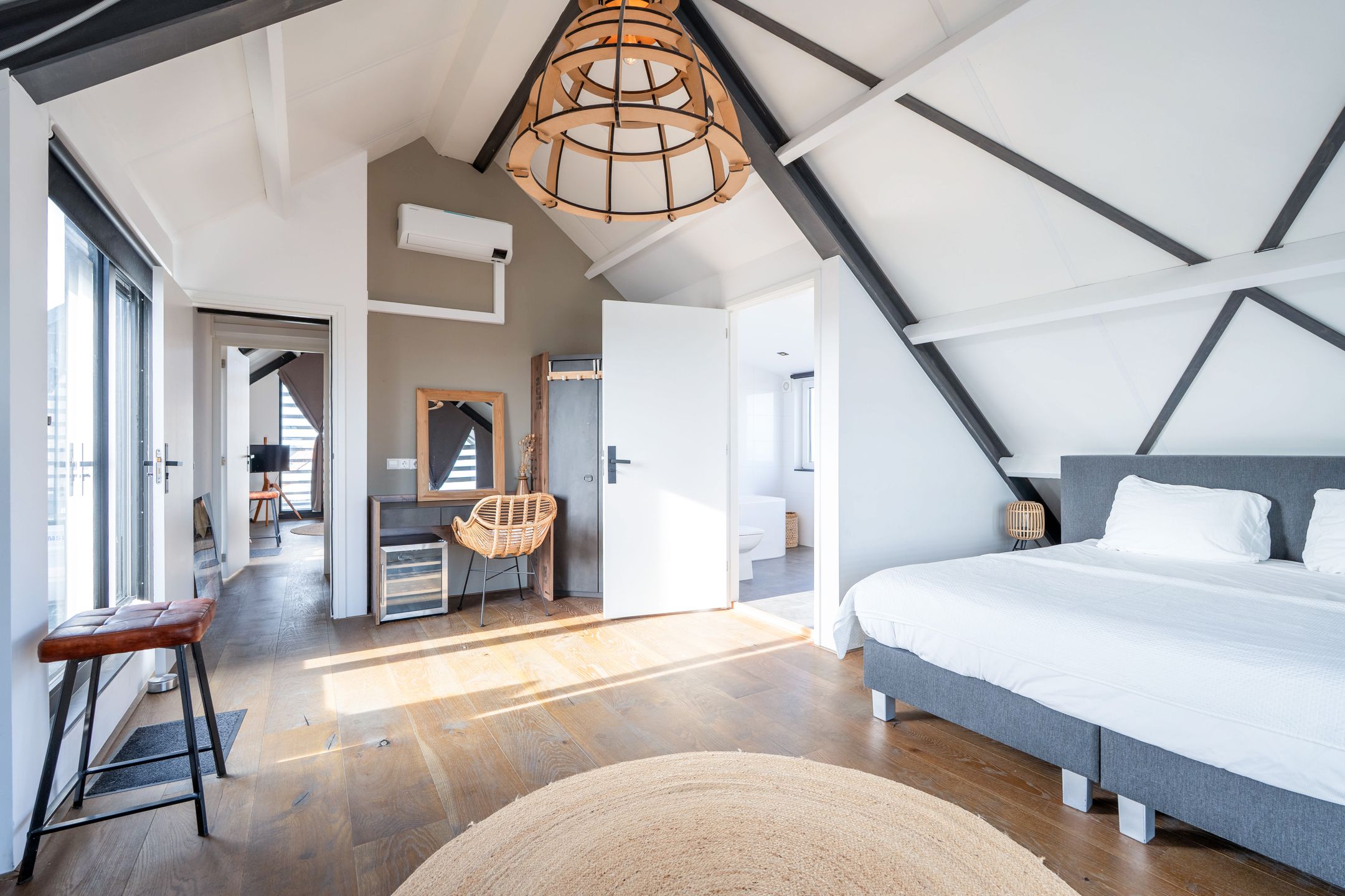 Photo 63 of Ir G Friedhoffplein 16