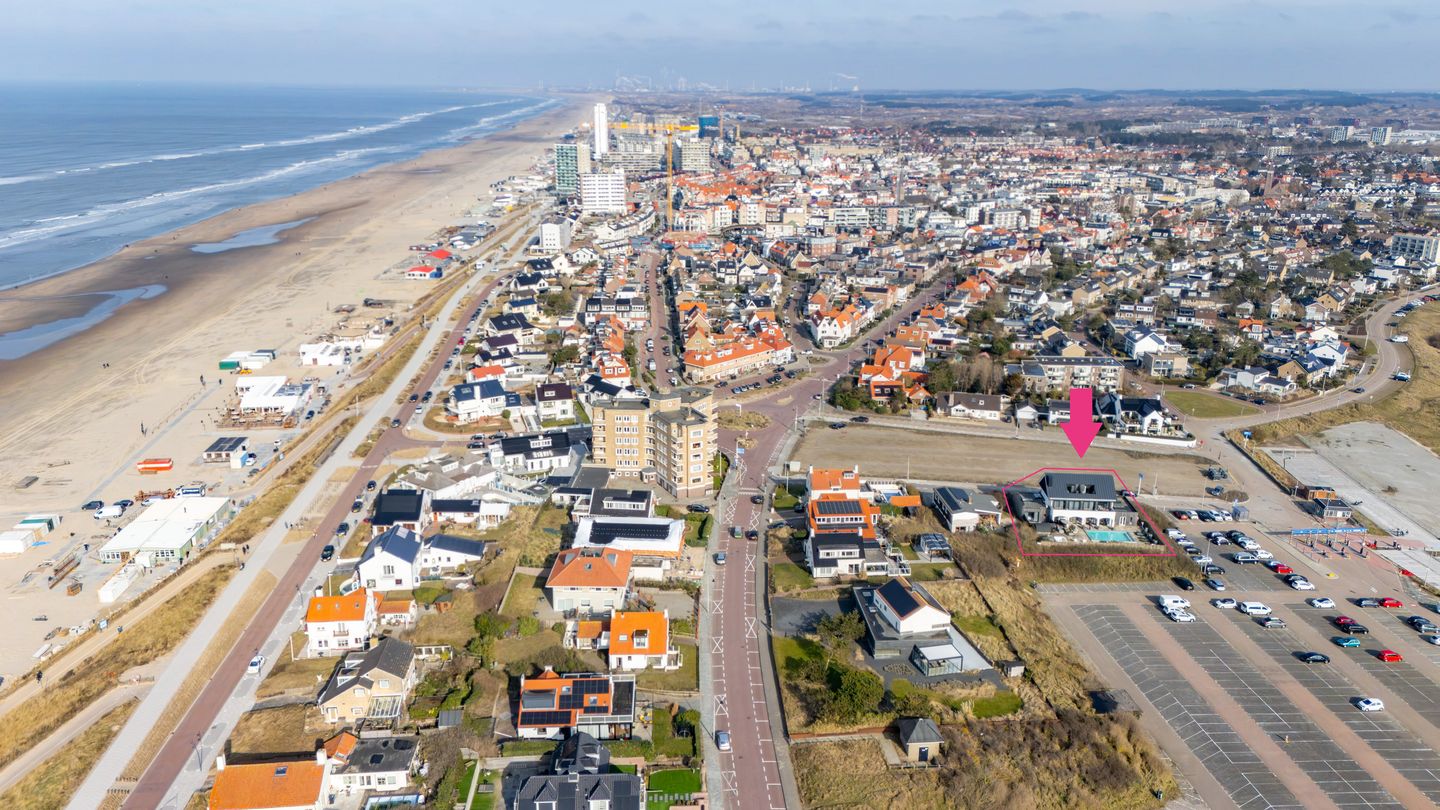 Photo 79 of Ir G Friedhoffplein 16