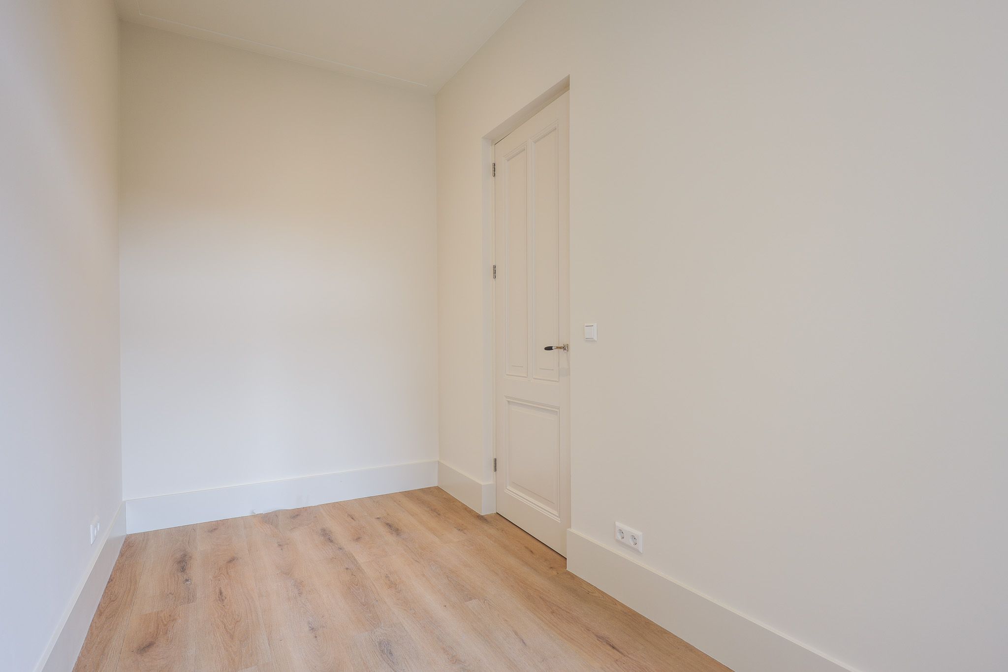 Foto 12 van Linnaeusstraat 59-2