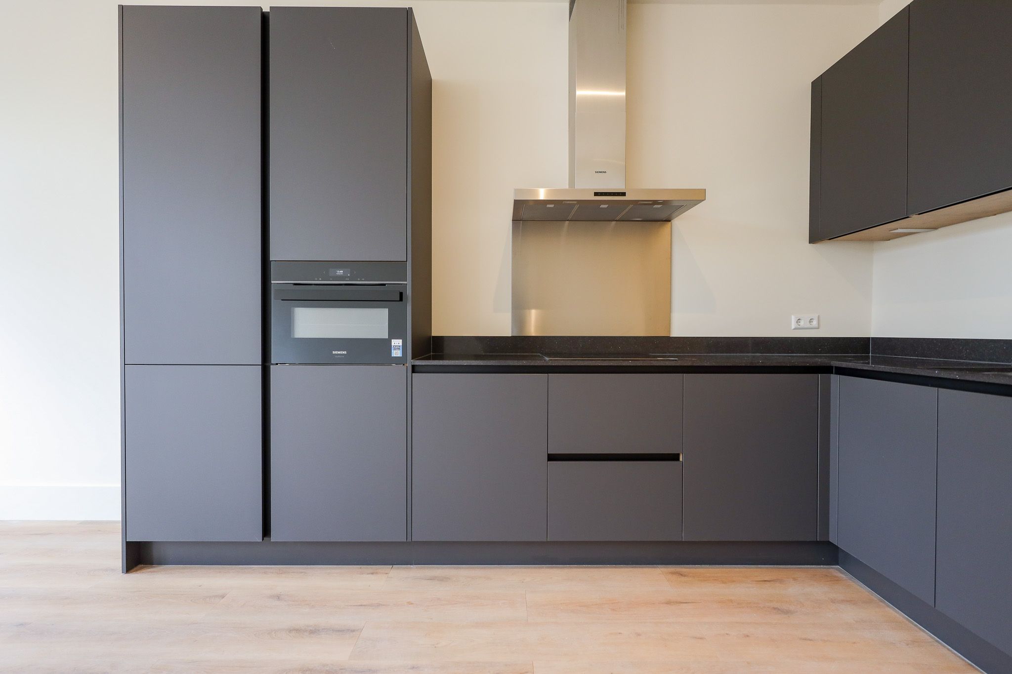 Foto 6 van Linnaeusstraat 59-2