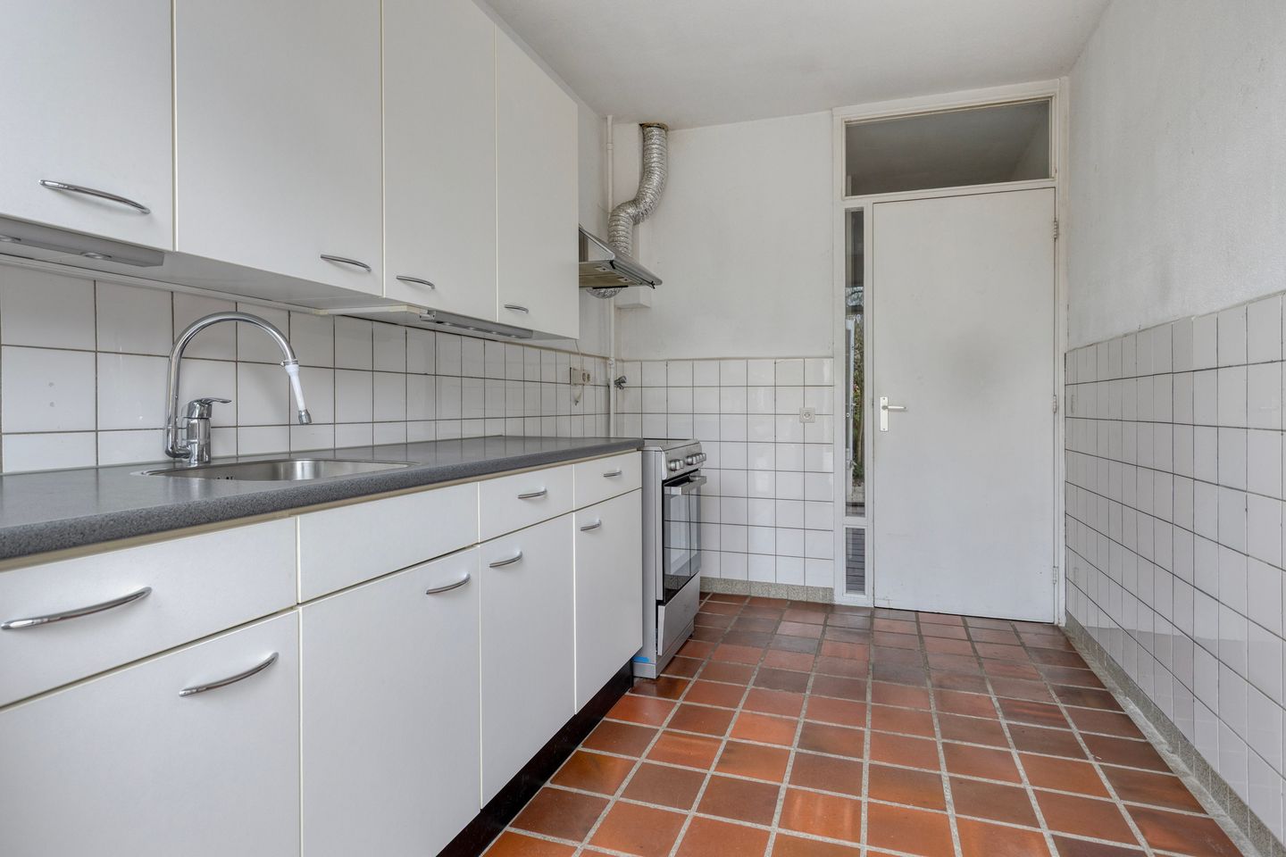 Photo 10 of Duurstedestraat 120