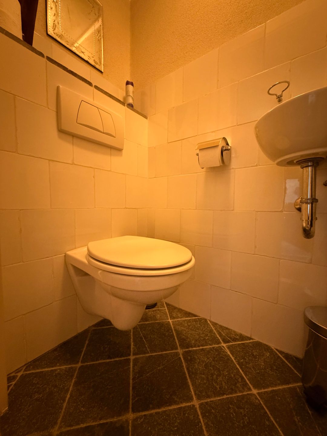 Photo 8 of Dodenhoeksestraat 5