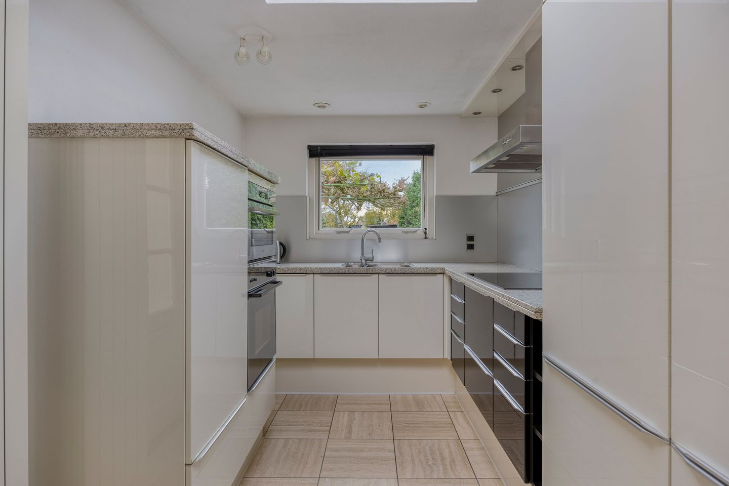 Foto 20 van Burgemeester van Campenhoutstraat 13