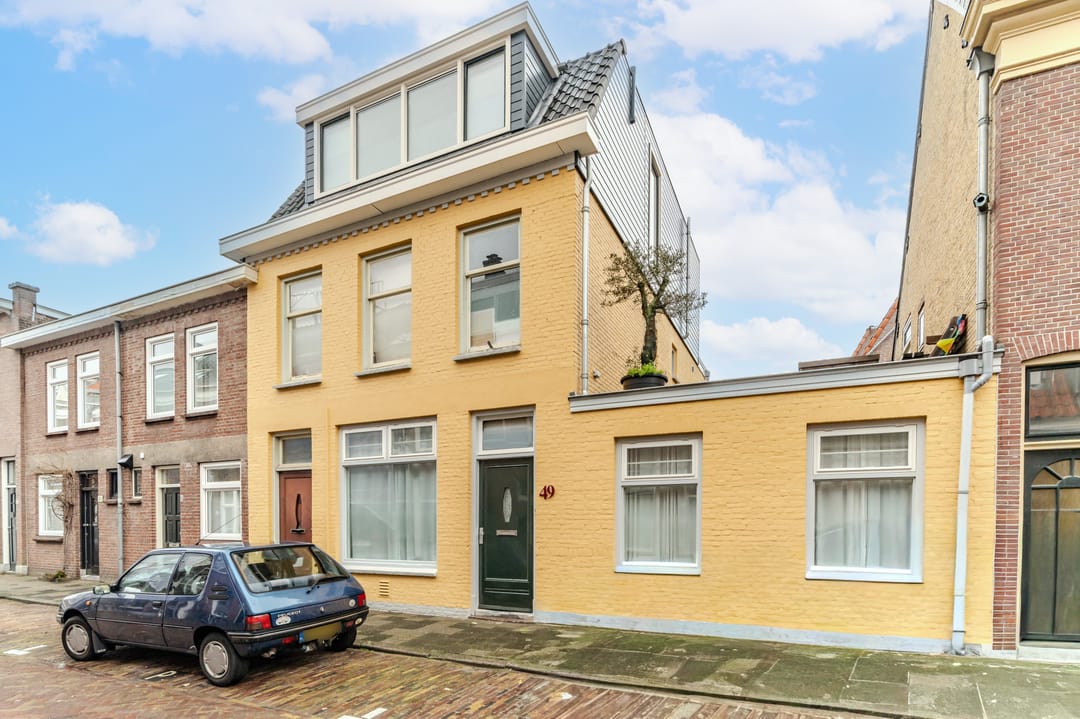 Photo 1 of Nieuwe Schoolstraat 49