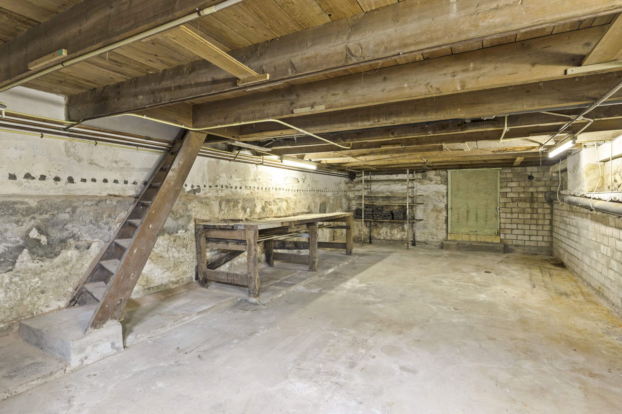 Photo 36 of Bankaplein 18