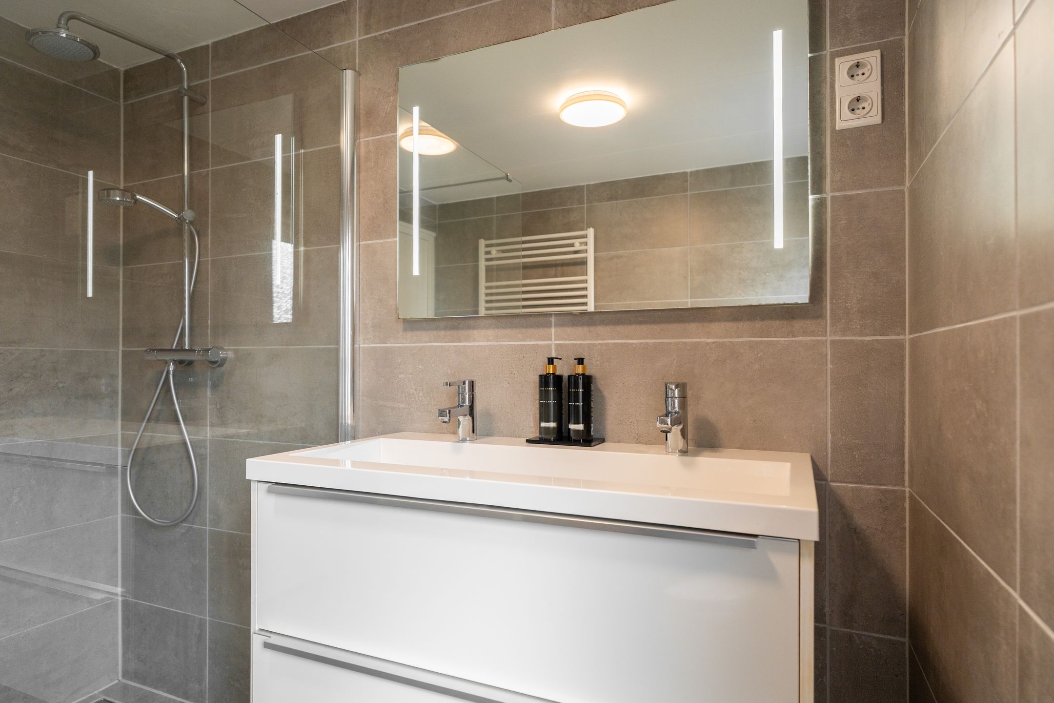 Foto 24 van Kapelstraat 28