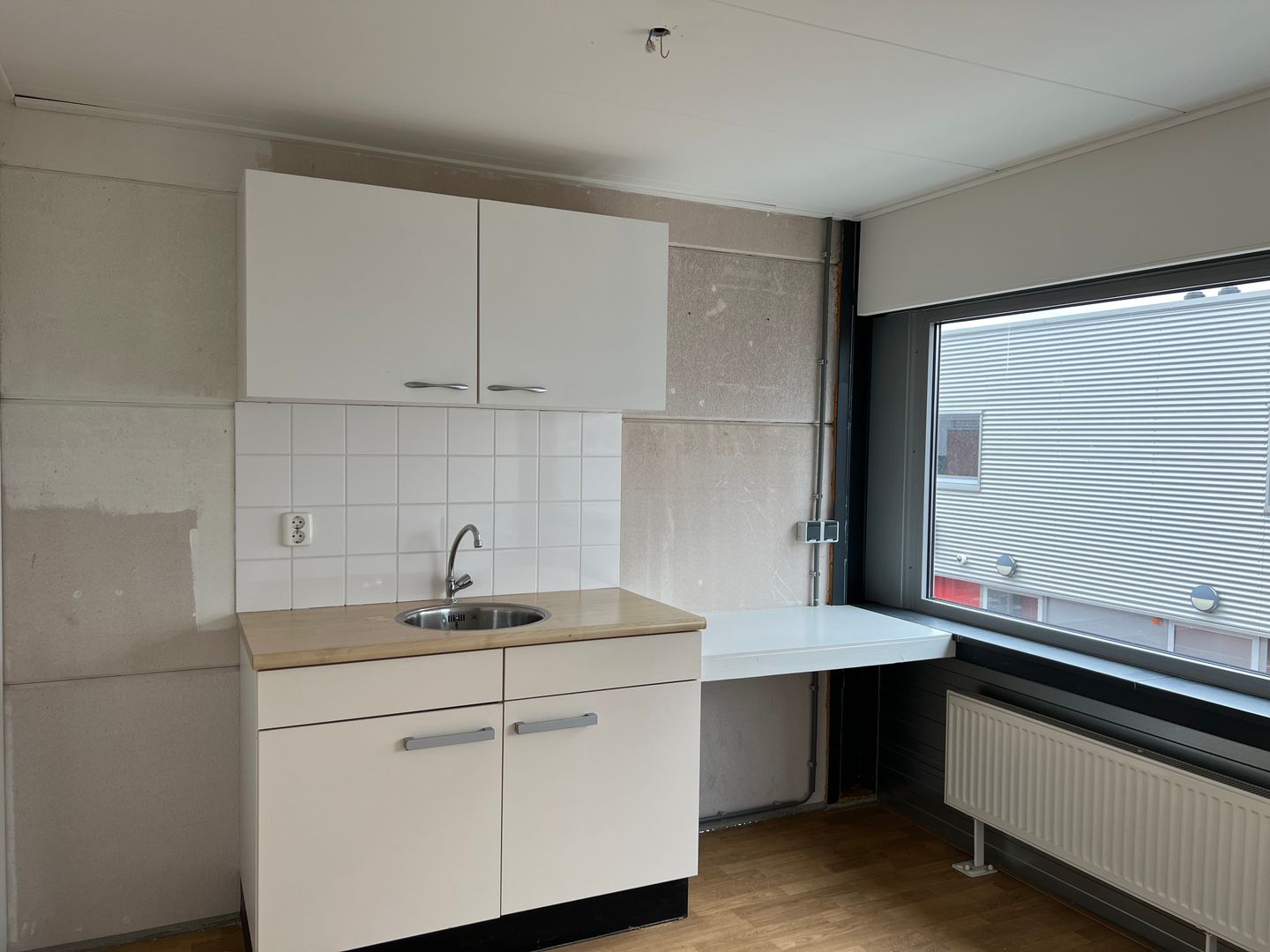 View photo 2 of Cornusbaan 73-A