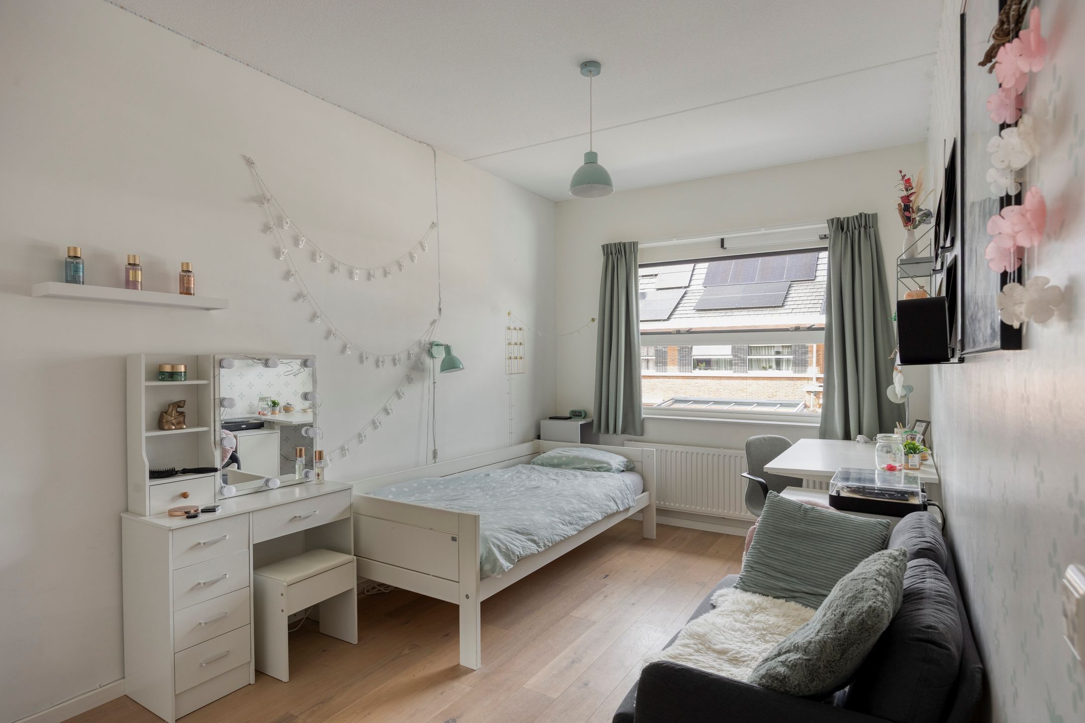 Foto 39 van Hoofpolderstraat 9