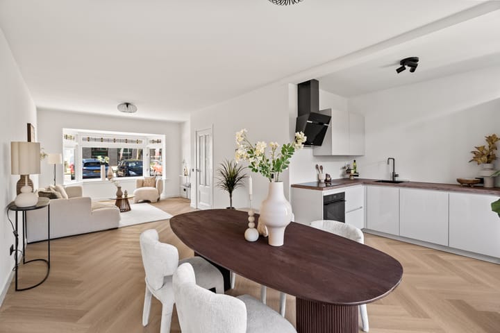 Foto 2 van Amsterdamsestraatweg 683