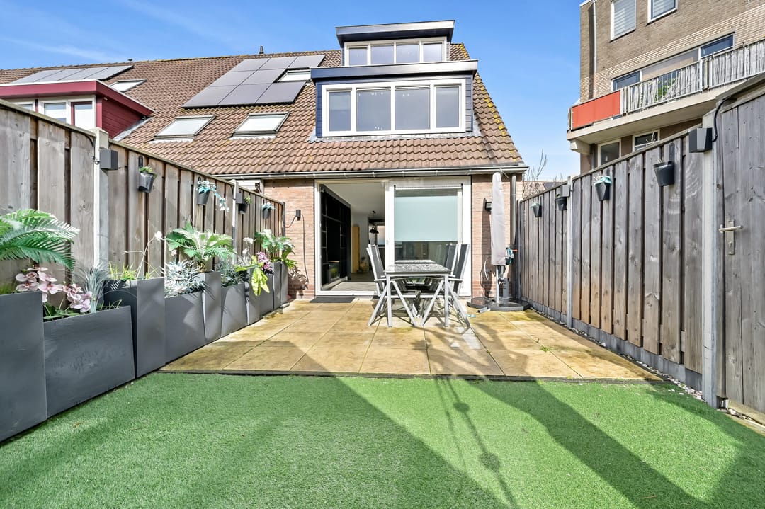 Foto 23 van J. Boezerstraat 25