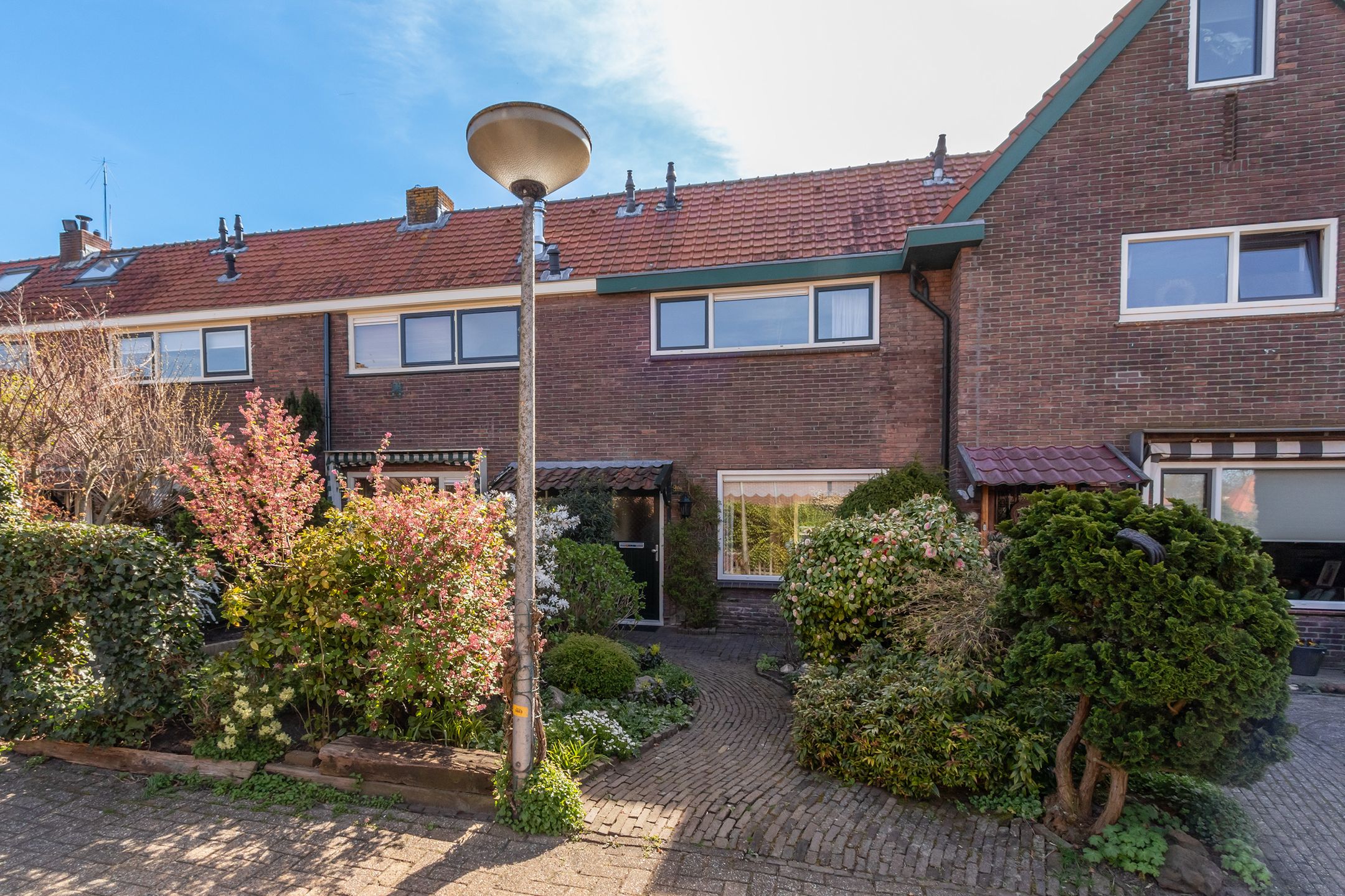 B. van Rooijenstraat 90 