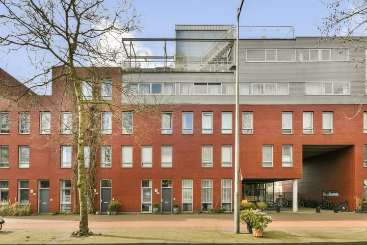 Photo 2 of IJburglaan 830