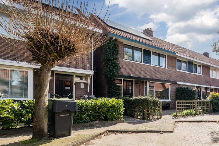 Foto 4 van Jan van Galenstraat 20