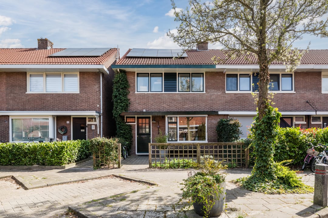 Foto 23 van Jan van Galenstraat 20