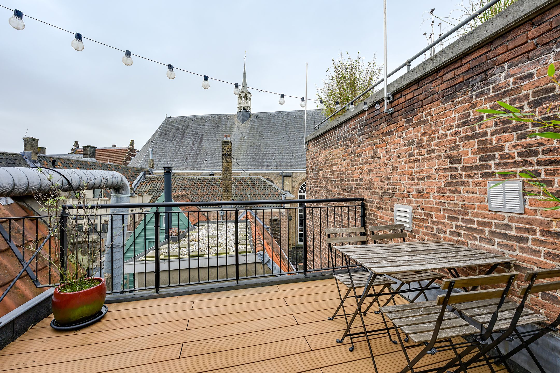 Photo 39 of Steegoversloot 13