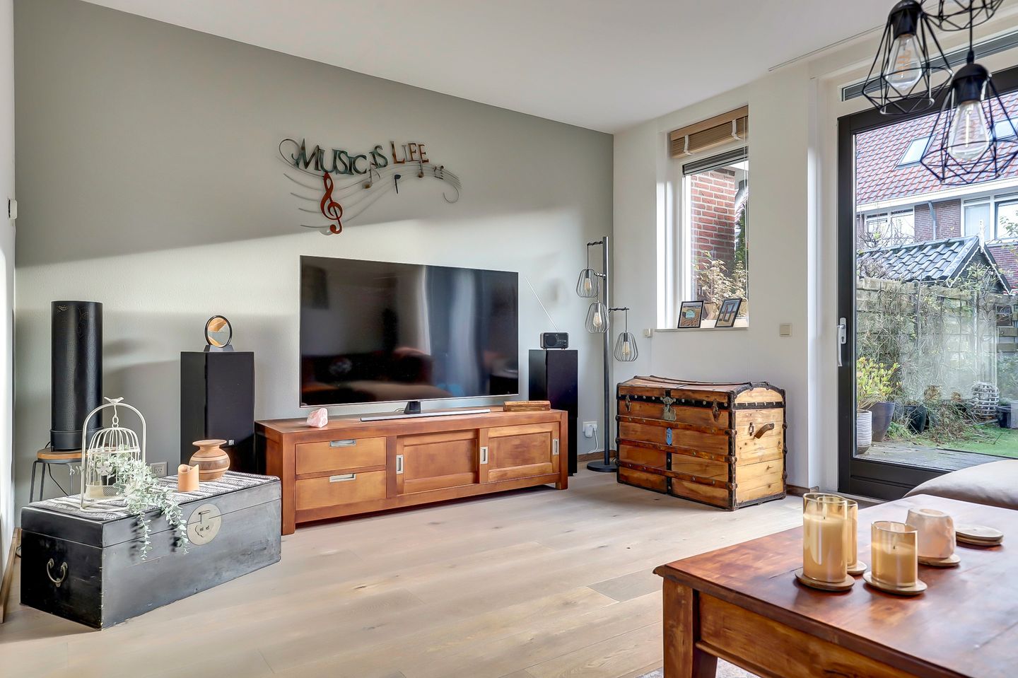 Foto 10 van Elmore Jamesstraat 4