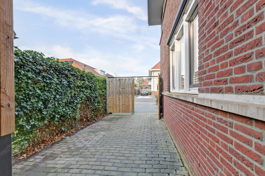 Foto 32 van Elmore Jamesstraat 4