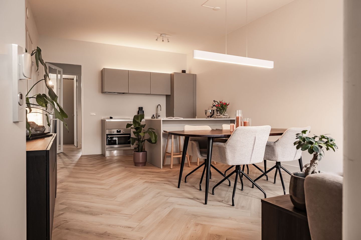 Foto 10 van Croeselaan 266