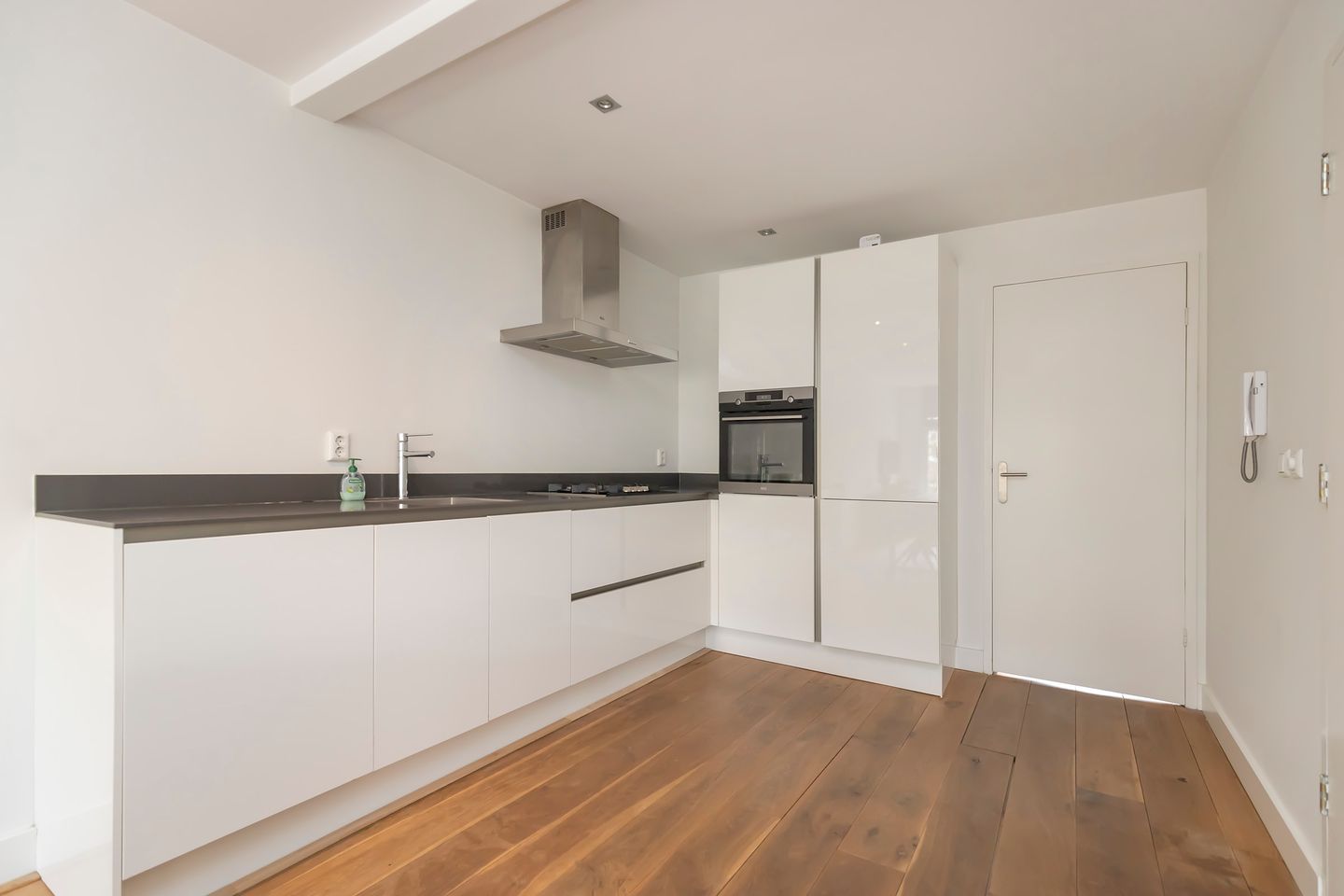 Foto 10 van Marnixstraat 271-2