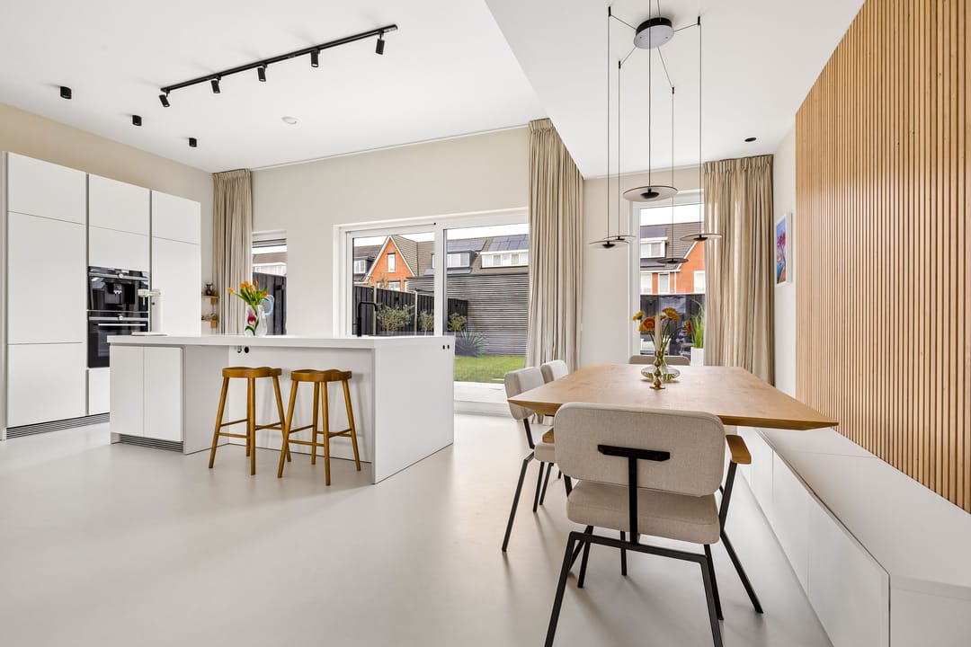 Photo 16 of Erik de Rodestraat 35