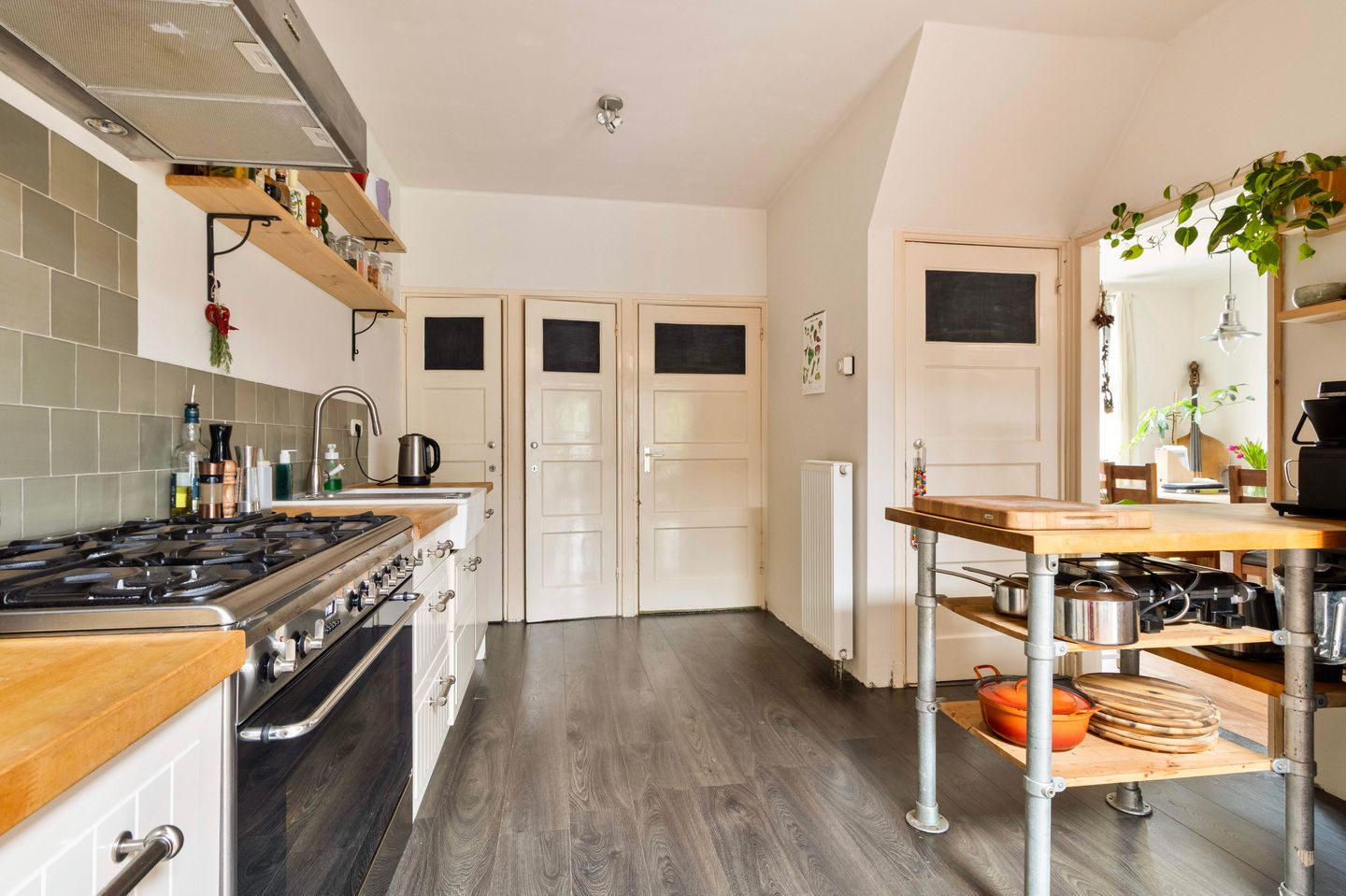 Foto 10 van Wervelstraat 5