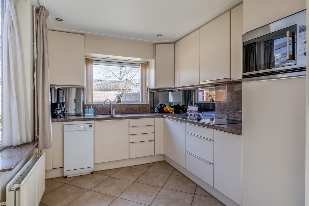 Foto 17 van Lijsterbesstraat 24