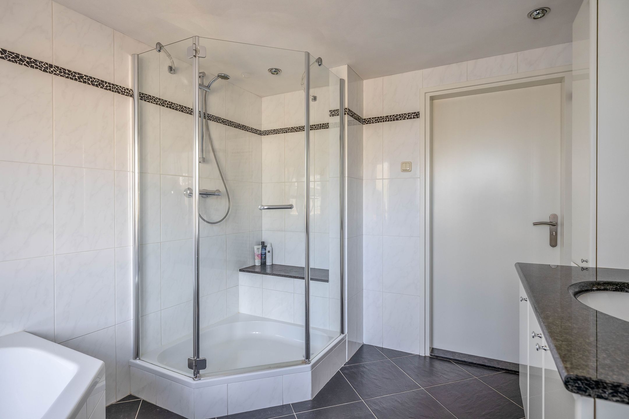 Foto 27 van Lijsterbesstraat 24