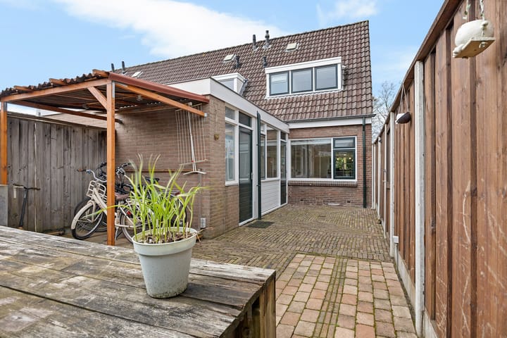 Photo 2 of Rembrandtstraat 36