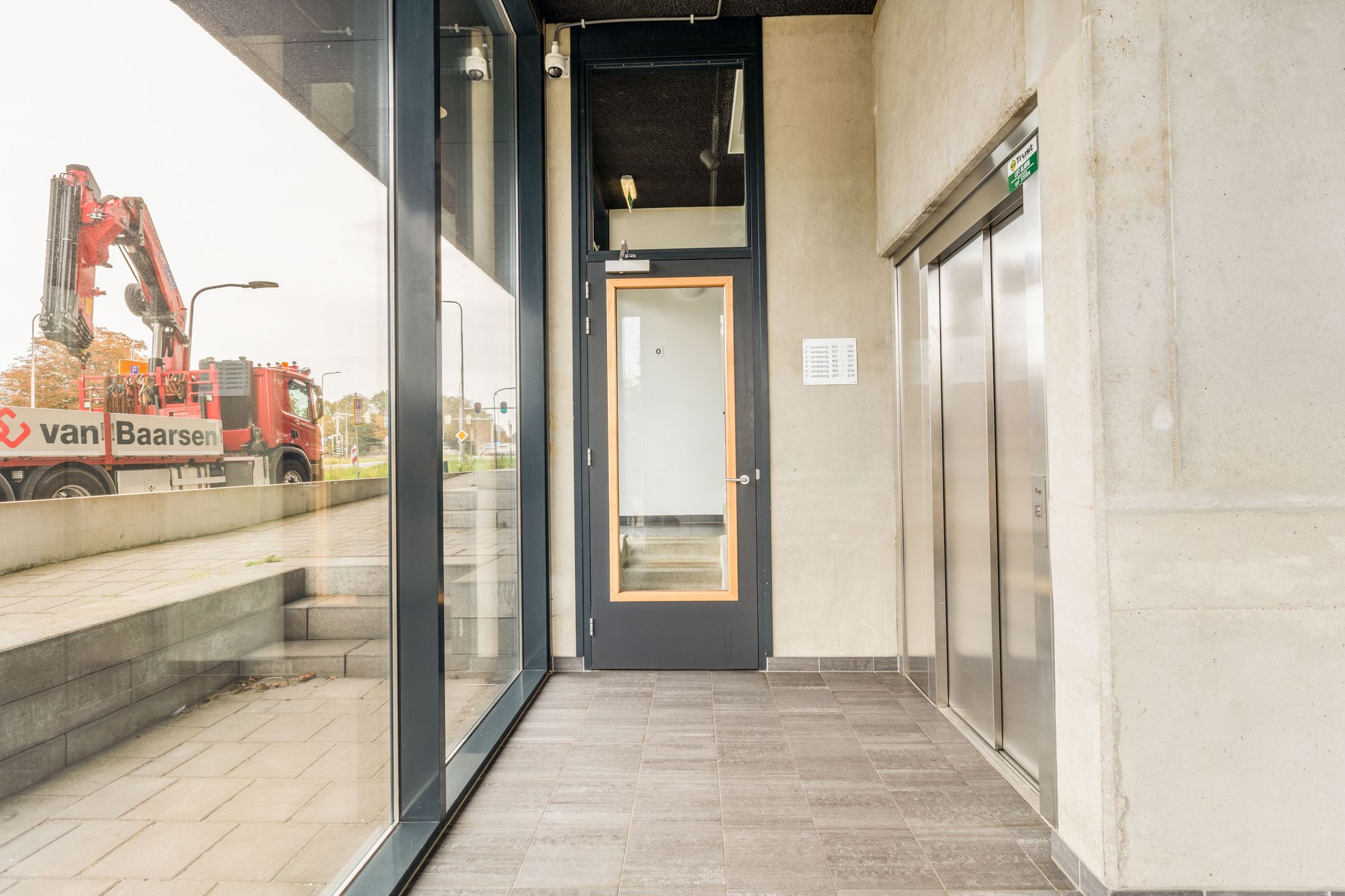 Foto 24 van Pieter van Musschenbroekstraat 201