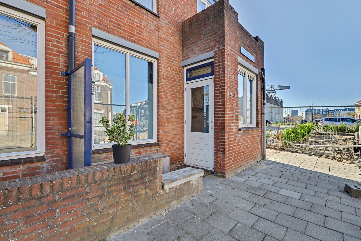 Van Dishoeckstraat 2