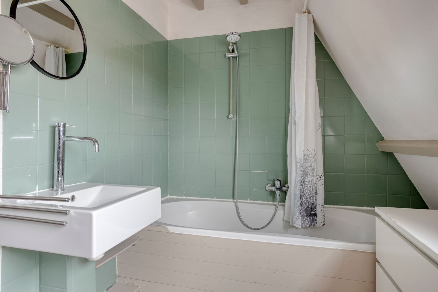 Foto 25 van Trouwlaan 77