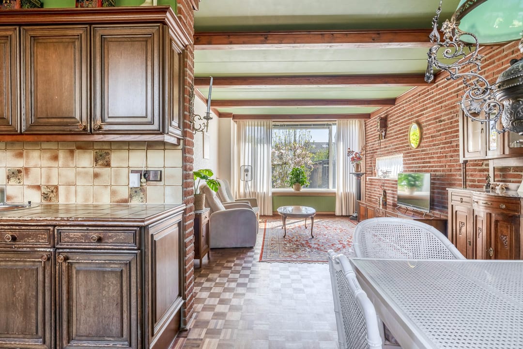 Foto 16 van Brederodestraat 26