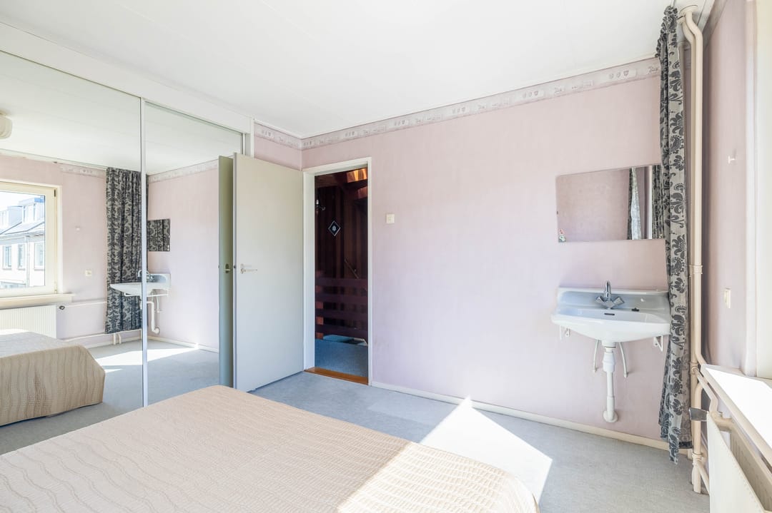 Foto 23 van Brederodestraat 26