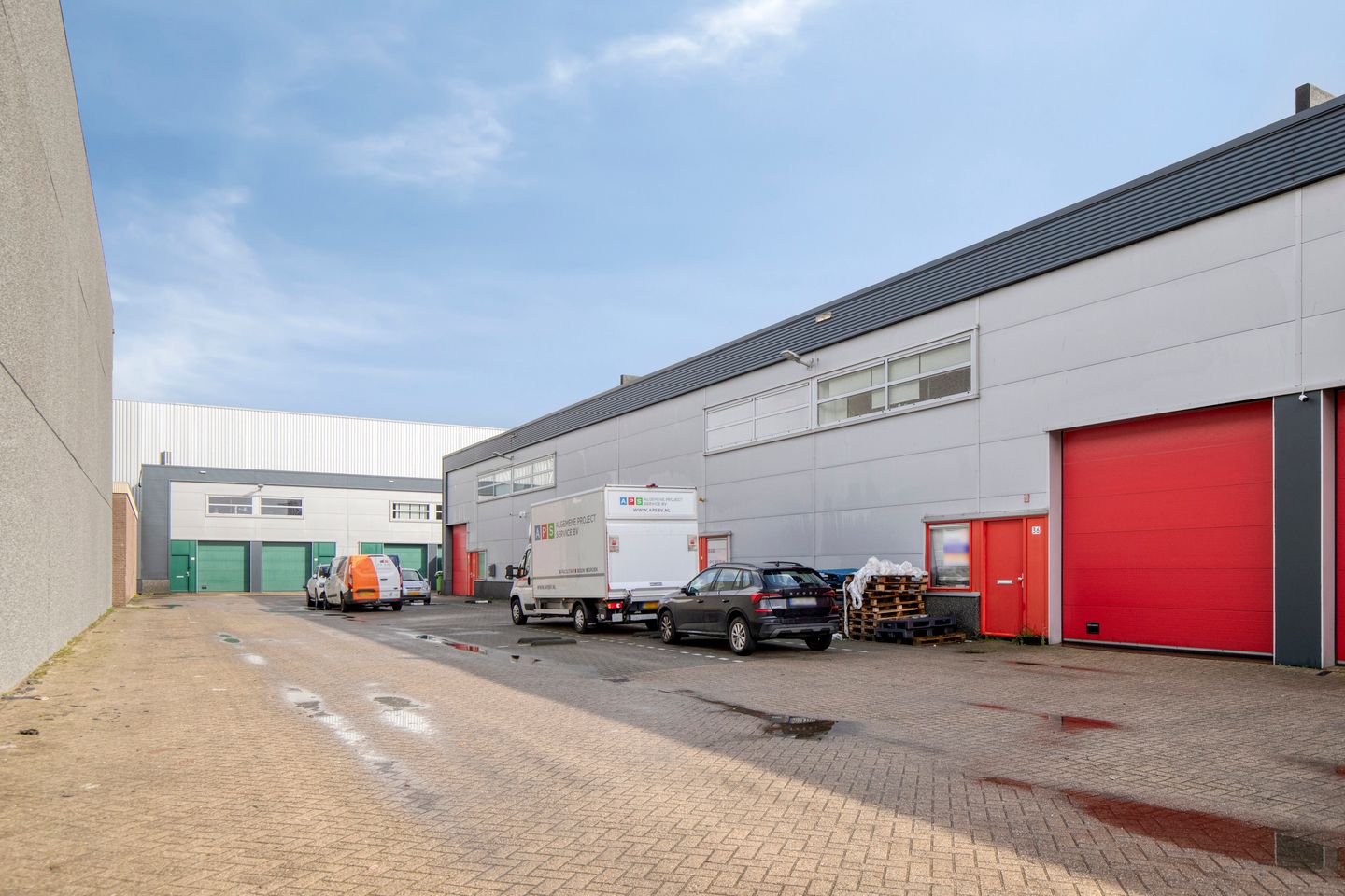 Bekijk foto 2 van Coriet van Alphen-Roosstraat 36