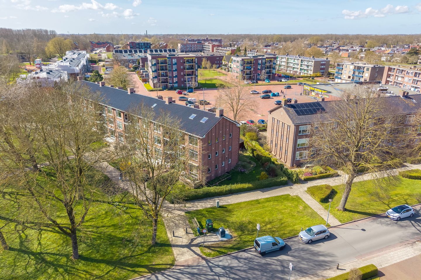 Foto 65 van Rijksweg 83-B