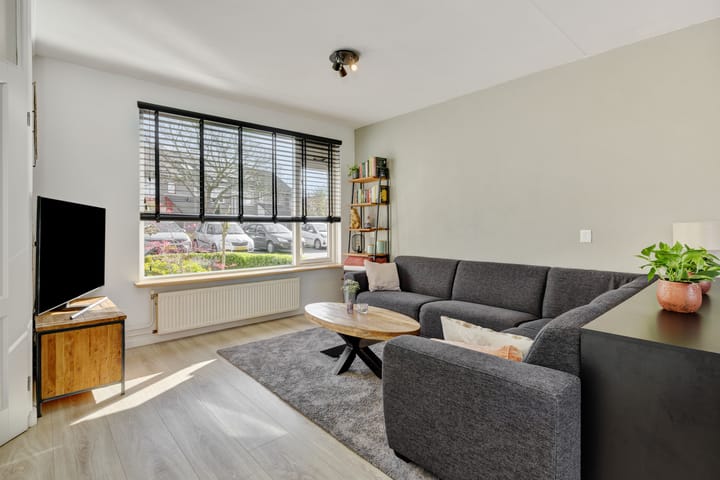 Photo 4 of Bijsteren 115