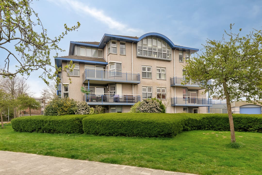 Photo 1 of Petronella Voûtestraat 20