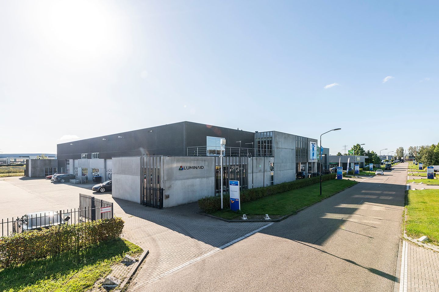 View photo 4 of Argon 27-f